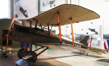 Royal Aircraft Factory S.E.5a 001