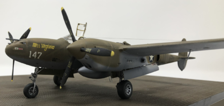 Lockheed P-38G Lightning 010