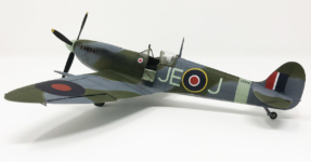 Spitfire Mk. IXc Finished 011