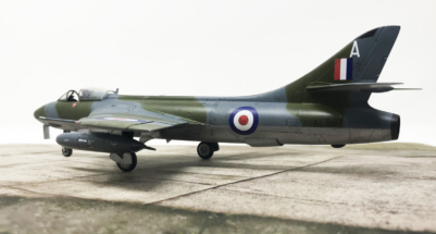 Hawker Hunter F.6 finished 010